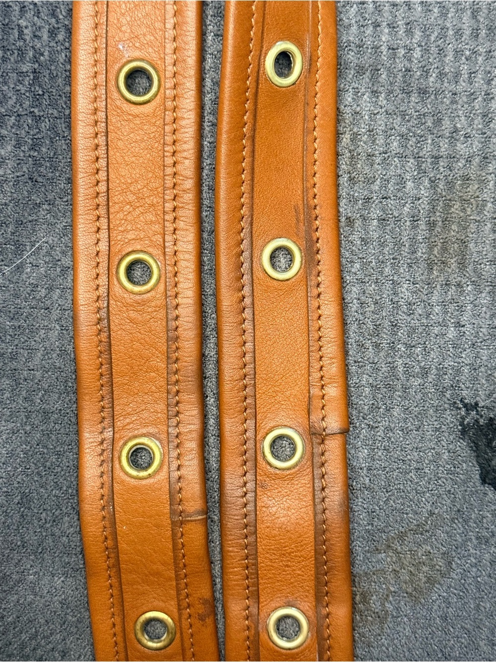 Classic 9953 Bucket Leather Shoulder Bag in brown - Picture 8 of 8